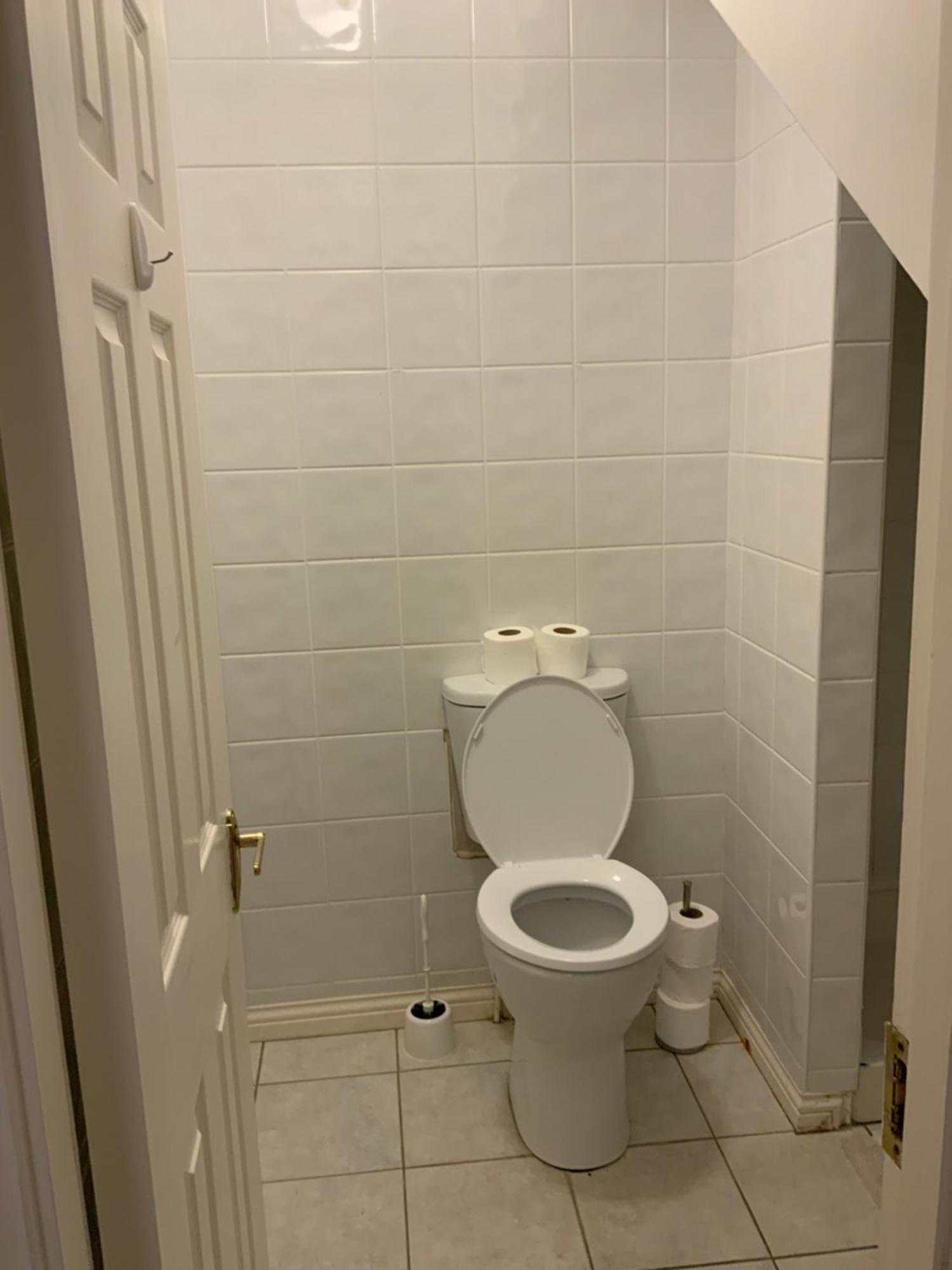Quite And Cozy 2 Bedroom Apartment Γκάλγουεϊ Εξωτερικό φωτογραφία